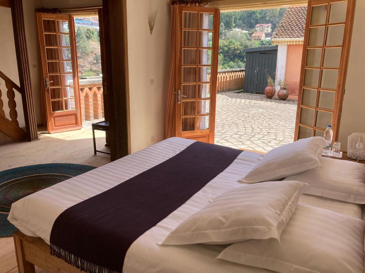 Tsara Guest House Φιαναραντσόα Εξωτερικό φωτογραφία